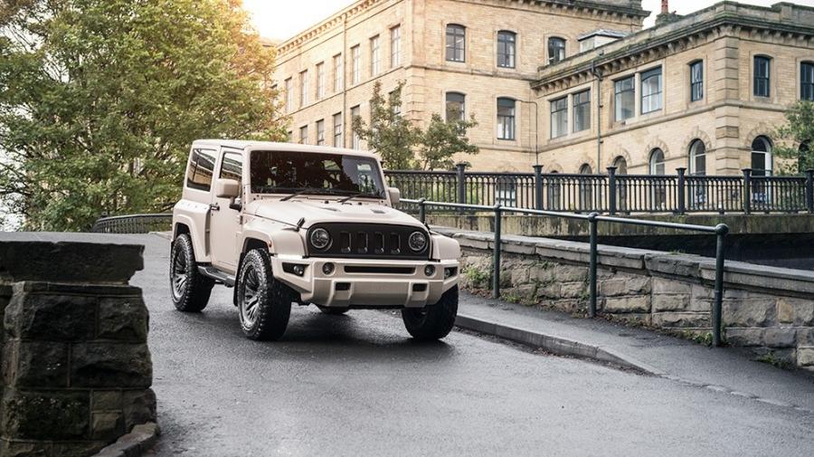  Jeep Wrangler Black Hawk by Project Kahn 2016 года  (фото 2 из 4)